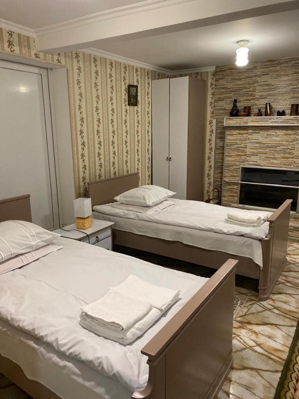 Guest House Happy House Kutaisi Luaran gambar