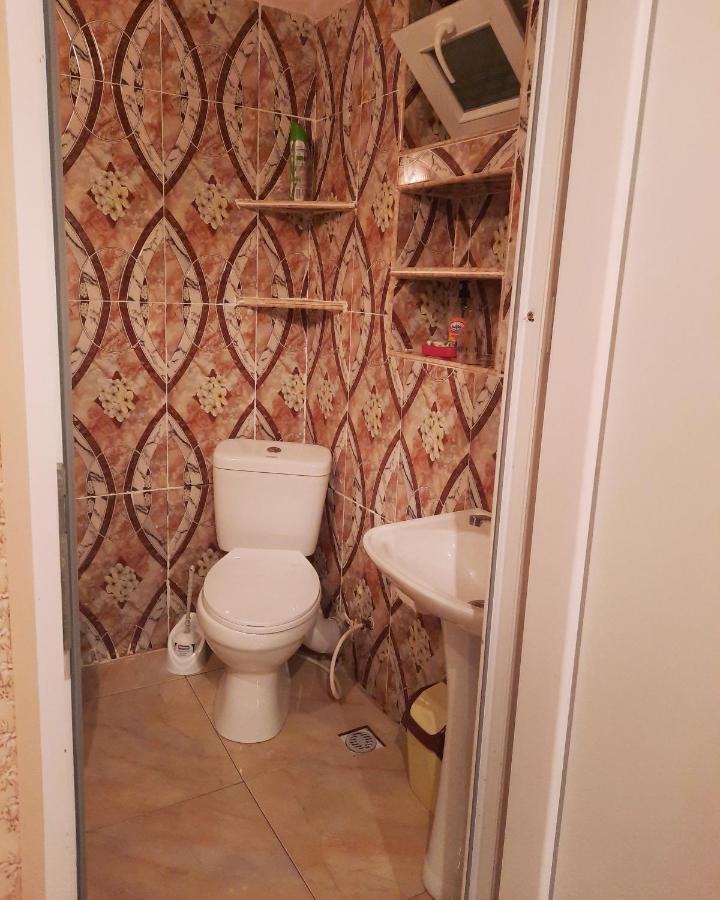 Guest House Happy House Kutaisi Luaran gambar